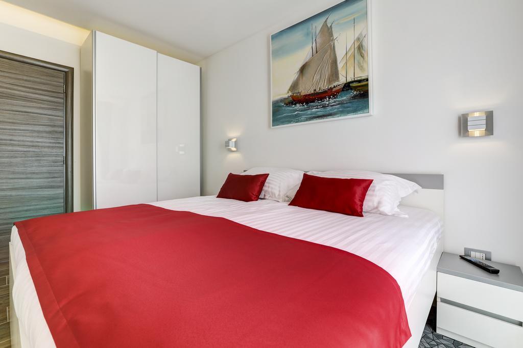 Viras Luxury Holiday Premantura Luaran gambar