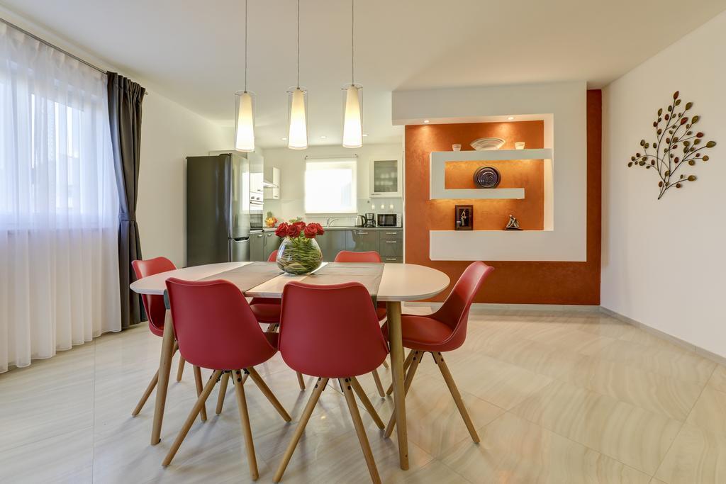 Viras Luxury Holiday Premantura Luaran gambar