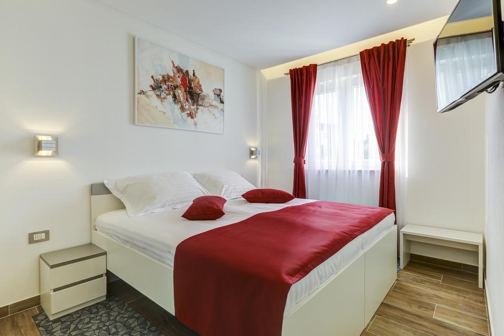 Viras Luxury Holiday Premantura Luaran gambar