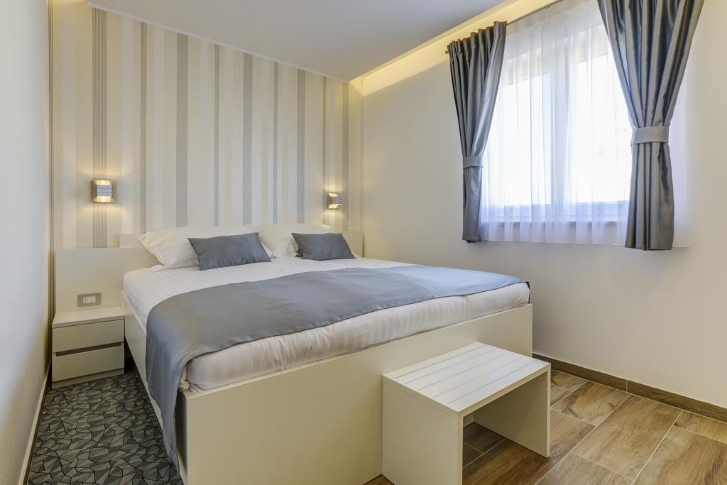 Viras Luxury Holiday Premantura Luaran gambar